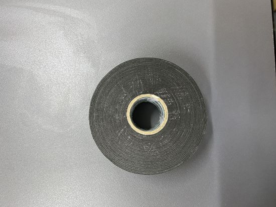 چسب دوطرفه فوم ساکا ۴ سانت به طول ۵ متر saka